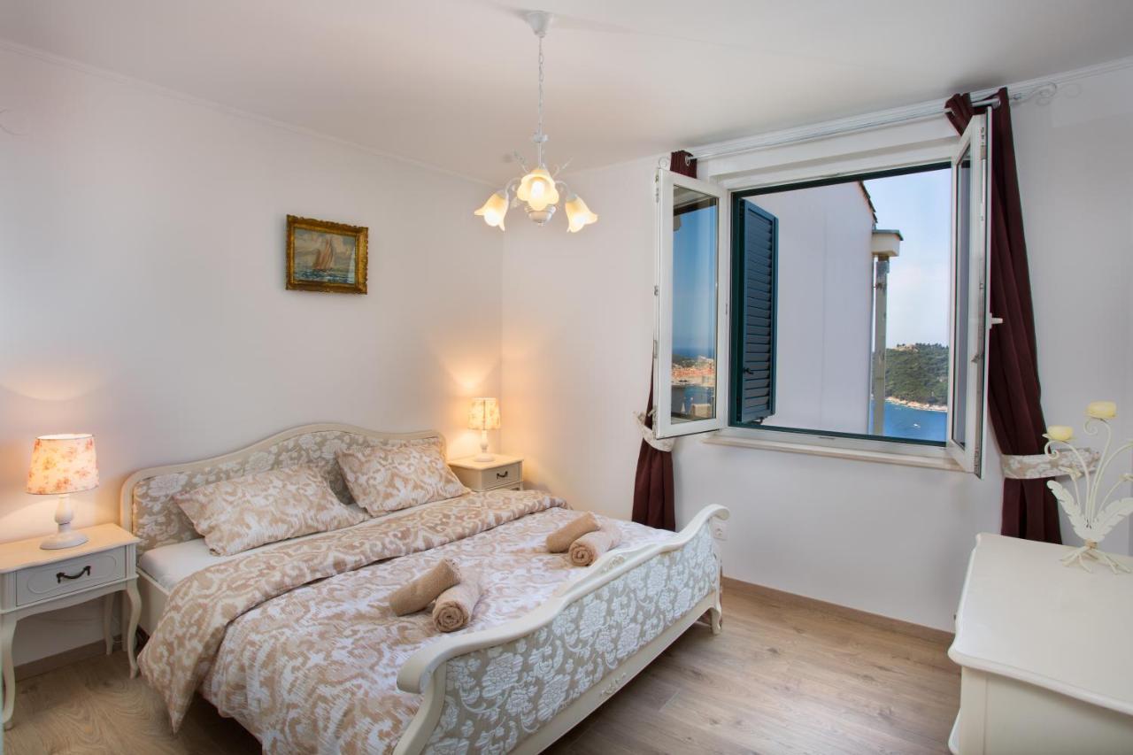 Apartment Zlatni Potok - Best View Of The Old Town Дубровник Екстериор снимка